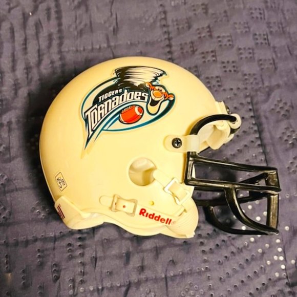 Disney Mini Helmet Ridell Tigger's Tornadoes Size 3-5/8 VERY RARE FIND! - Picture 1 of 4